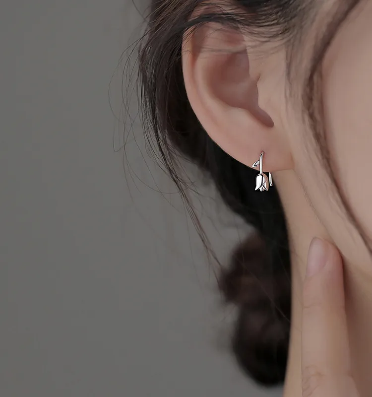 BOUCLE D'OREILLE " TULIPE" ARGENT 925
