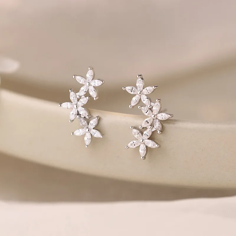 BOUCLE D'OREILLE ARGENT 925 "ECLAT DE FLEUR"